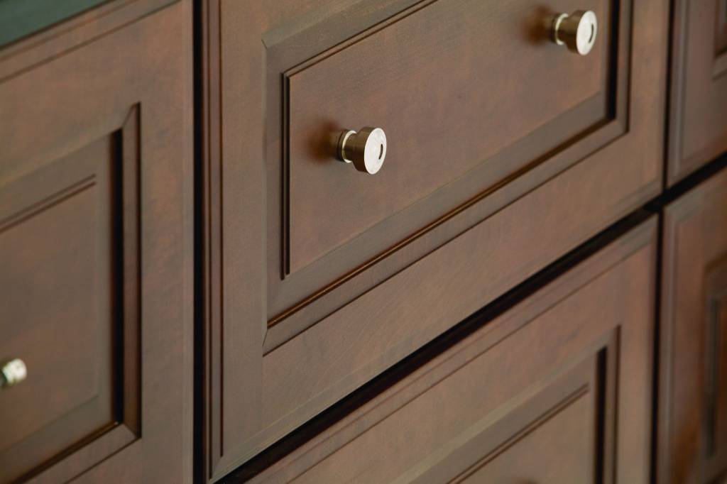 Wood cabinet drawer face